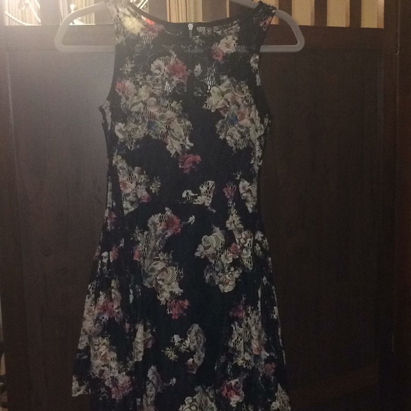 BeBop Dresses & Skirts - 🆑Black floral dress.🆑
